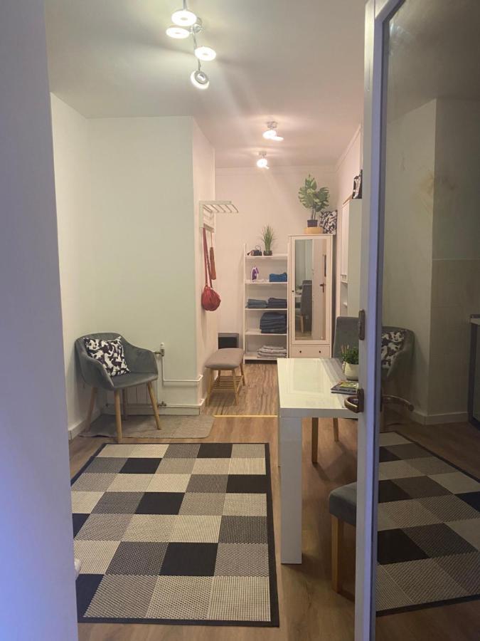 Tatra Apartment By The Danube Fully Accessible Budapest Exterior photo